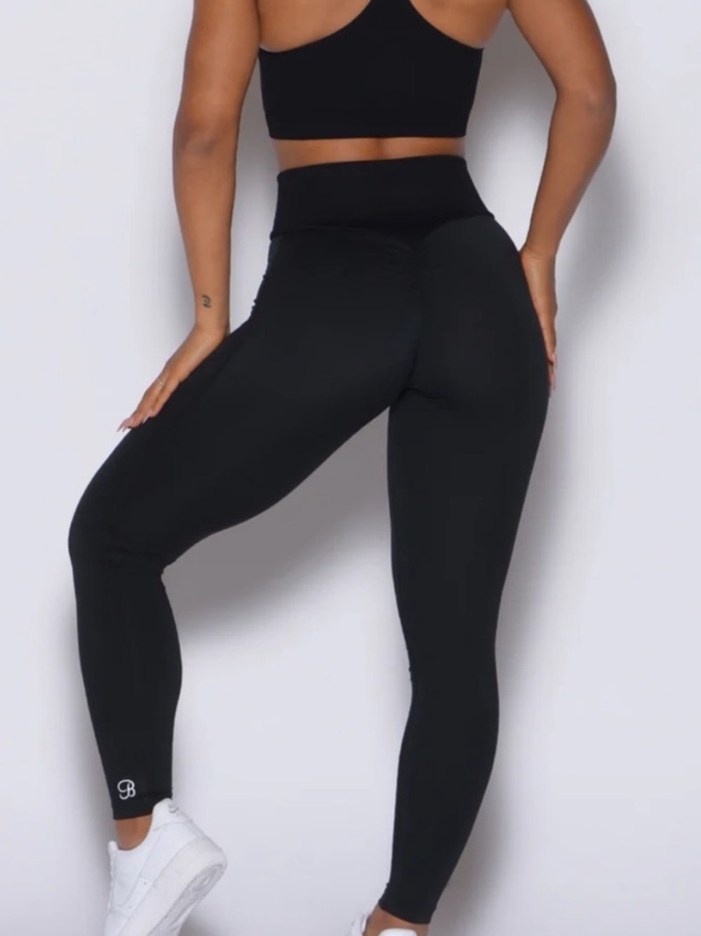 Bombshell Sportswear Black High Rise Leggings Small